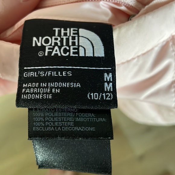 The North Face girls printed reversible “mossbud swirl jacket” - Picture 5 of 6